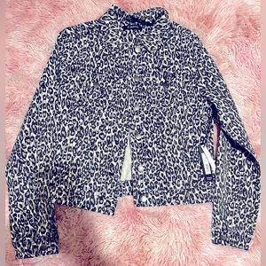 Women’s leopard jacket